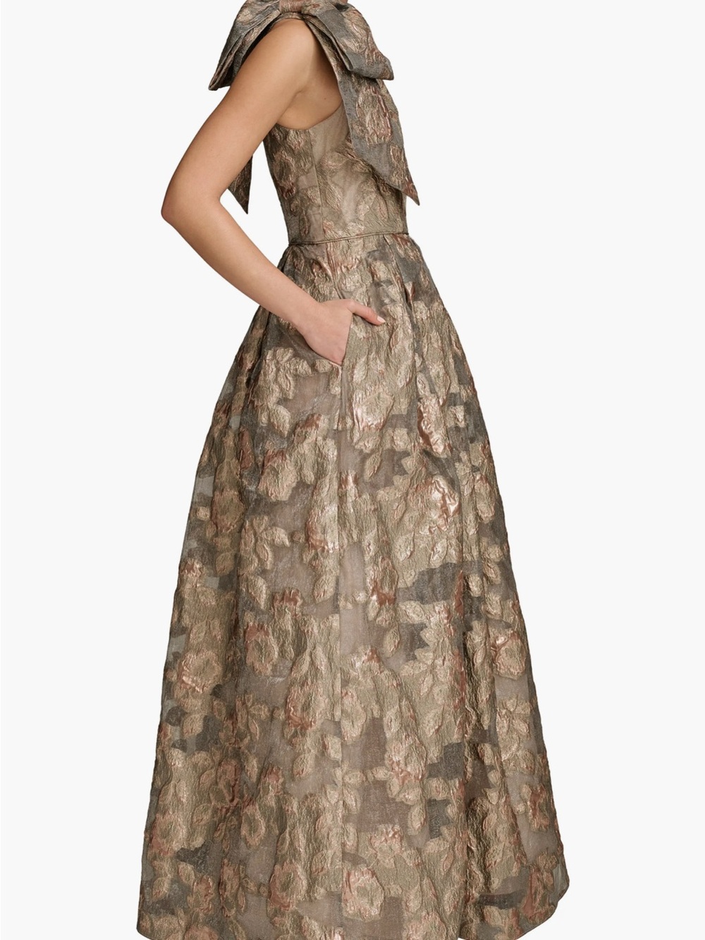 One-Shoulder Metallic Floral Ball Gown in Taupe and Rose - Picture 4 of 9